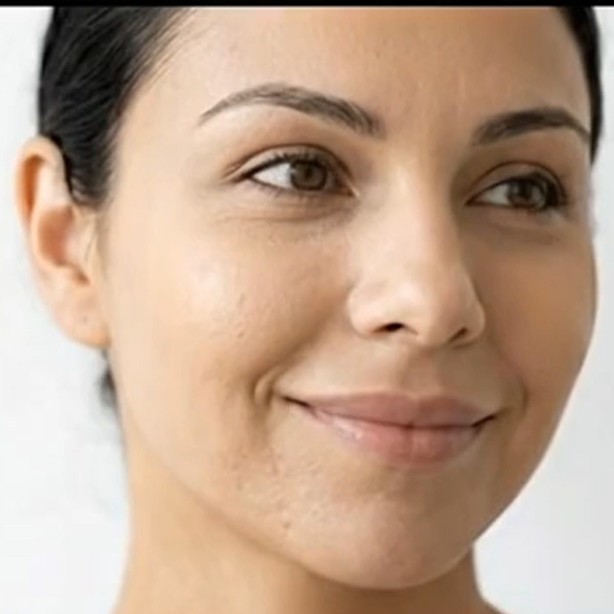 BBcream tono clara - Image 2